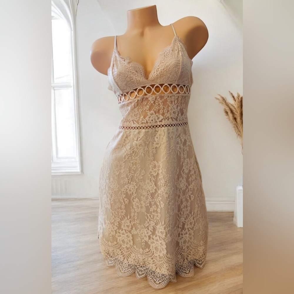 Victoria’s Secret Dream Angels Lace Chemise Slip Dress Nude